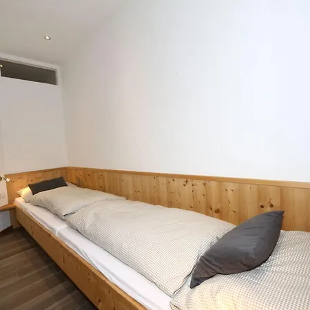 Apartment In Fuegen Near Spieljochbahn, Cleaning Included Fuegen