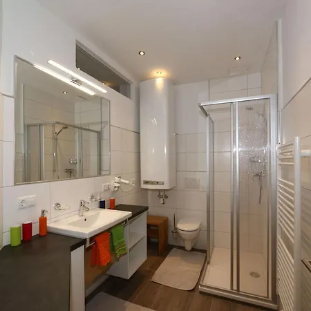 Apartment In Fuegen Near Spieljochbahn, Cleaning Included Apartment *