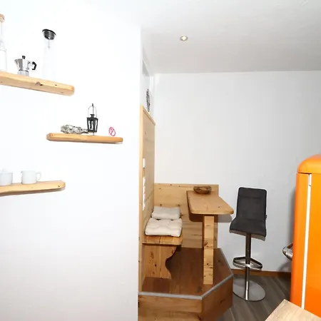 Apartment In Fuegen Near Spieljochbahn, Cleaning Included Appartement Fügen