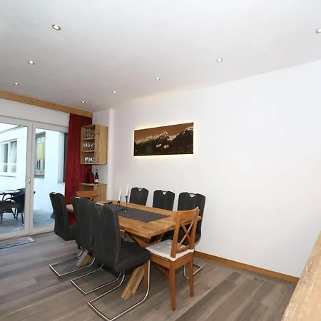 Apartment In Fuegen Near Spieljochbahn, Cleaning Included Appartement