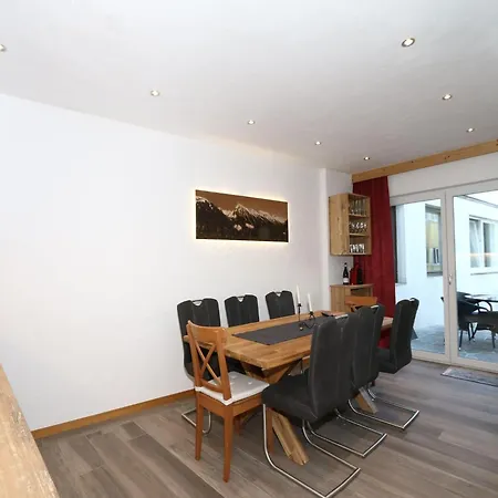 Apartment In Fuegen Near Spieljochbahn, Cleaning Included Fügen
